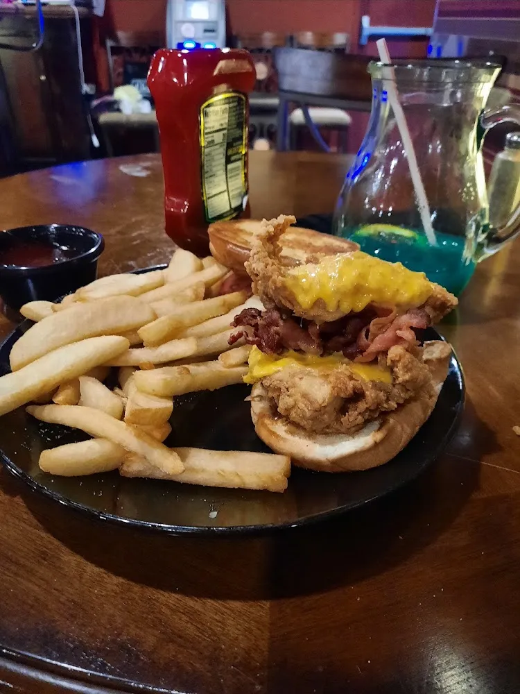 Double Chicken Sandwich with Bacon an Cheese
