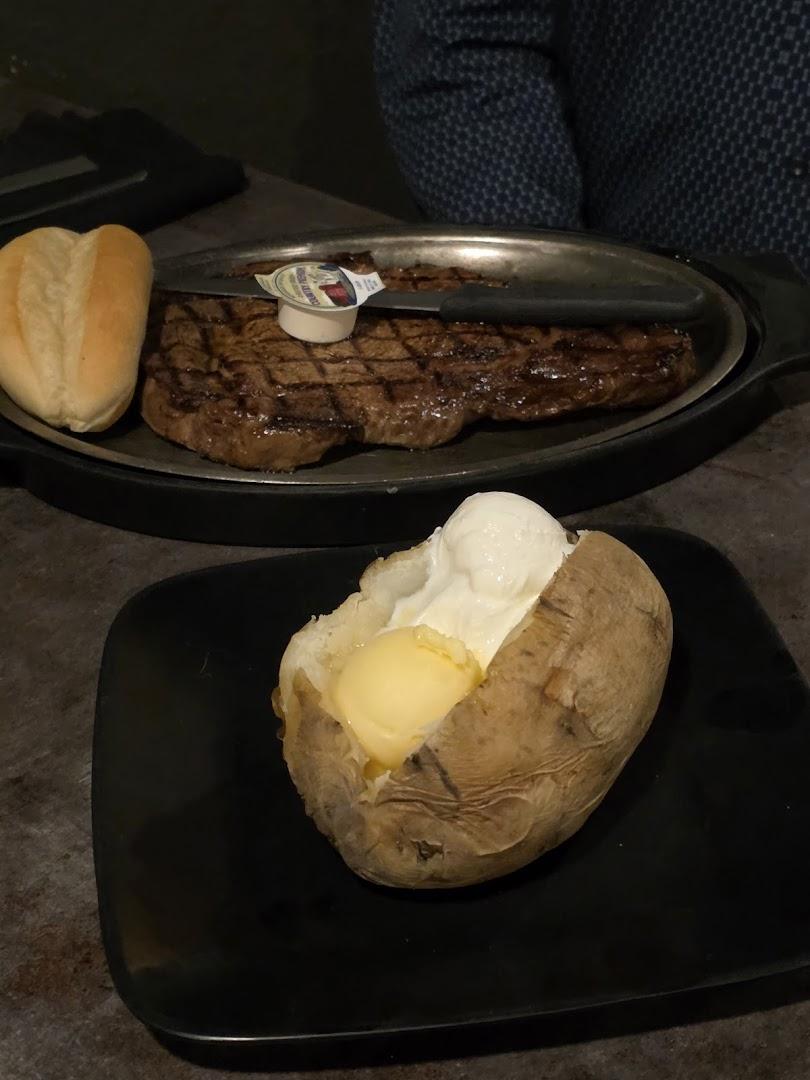 Jerry's Grill & Bar